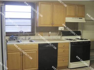 Main picture of 1508 N 1732 Rd