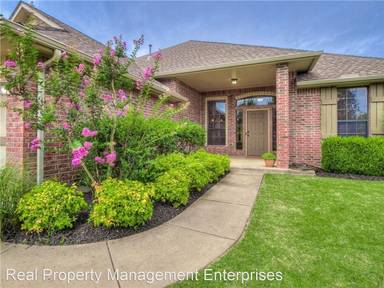Main picture of 2217 Washita Trl