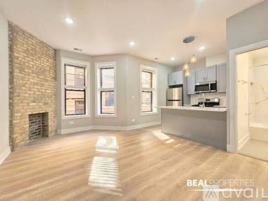 Main picture of 428-438 W Belden Ave