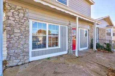 Main picture of 4588 W 64th Pl