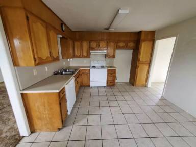 Main picture of 1331 Fox Hollow St