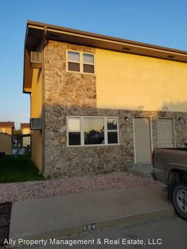 Main picture of 554 W 42nd St