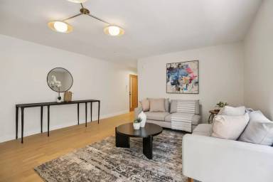 Main picture of 1824 Fairburn Ave