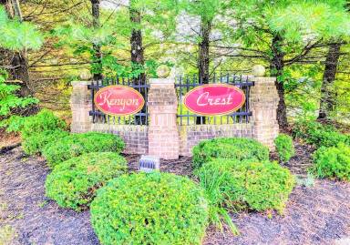 Main picture of Kenyon Crest Condominiums
