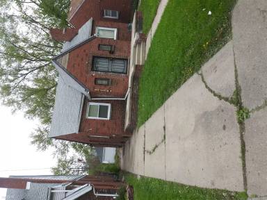 Main picture of 16024 Chalfonte St