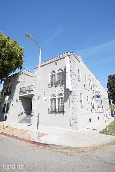 Main picture of 402 N Soto St