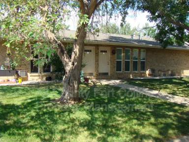 Main picture of 1730 Pecan St