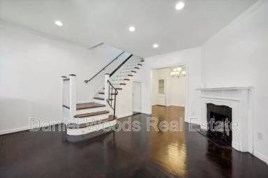 Main picture of 6725 N Smedley St