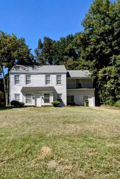 Main picture of 2020 Bullard St