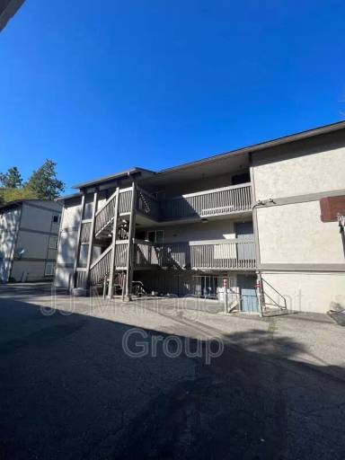 Main picture of 226-230 E 7th Ave Apartments