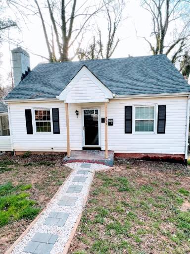 Main picture of 252 Belvedere St