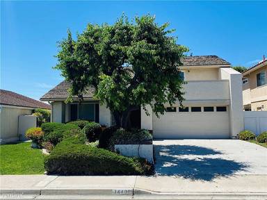Main picture of 14401 Gibraltar Ave