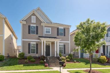 Main picture of 10531 Royal Winchester Dr