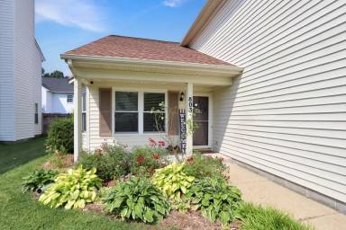 Main picture of 803 Ward Ct