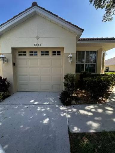 Main picture of 8788 Middlebrook Dr