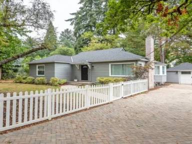 Main picture of 3450 SW 87th Ave