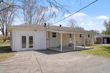 Main picture of 521 Greenwood Dr