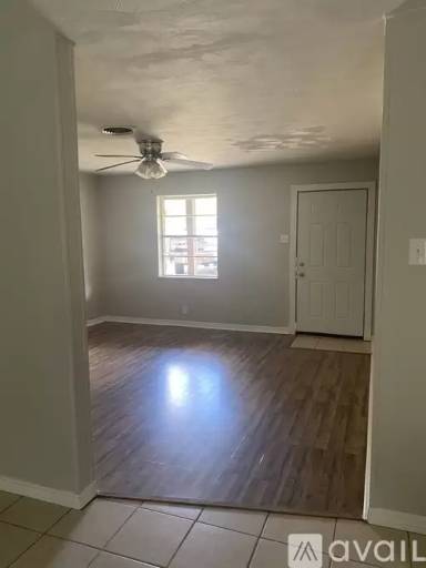 Main picture of 106 S Lackey St