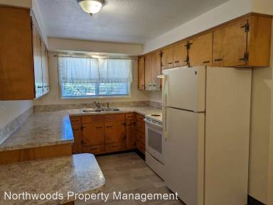 Main picture of 45 E Howard Ave