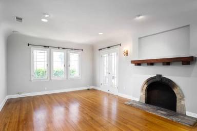 Main picture of 4808-4810 Dockweiler St