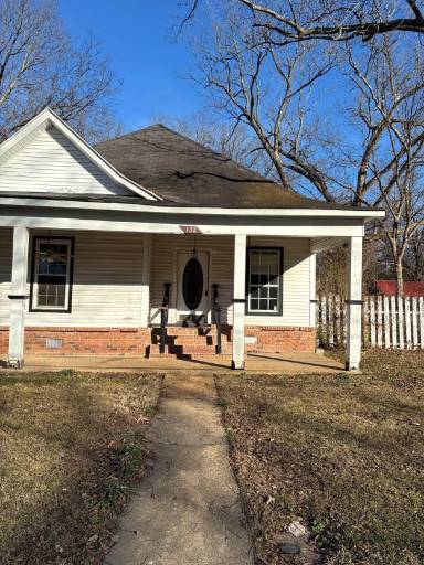 Main picture of 424 Haynie St