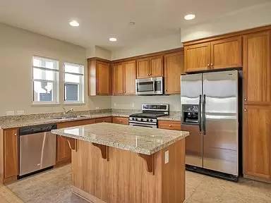 Main picture of 1911 Aberdeen Ln