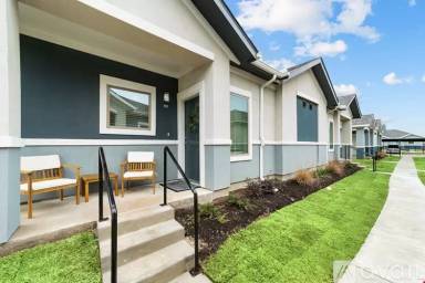 Main picture of 7200 Welcome Blvd