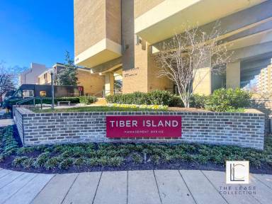 Main picture of Tiber Island East Tower