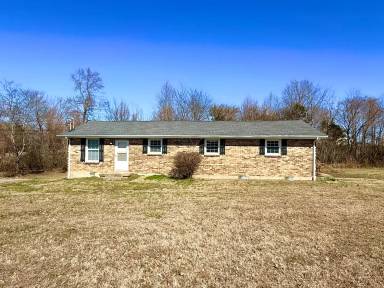 Main picture of 2121 Bracey Cir