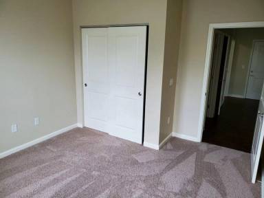 Main picture of 110 S 2nd St