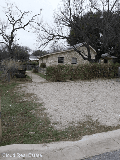 Main picture of 503 E Avenue G