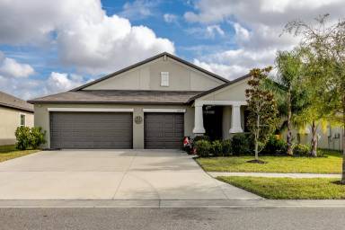Main picture of 16654 Carlton Pond St