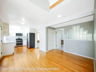 Main picture of 20904 80th Pl W