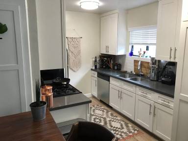 Main picture of 718 Indiana Ct