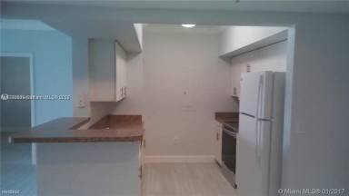 Main picture of 200 SW 117th Ter