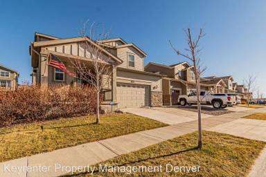 Main picture of 9524 Pitkin St