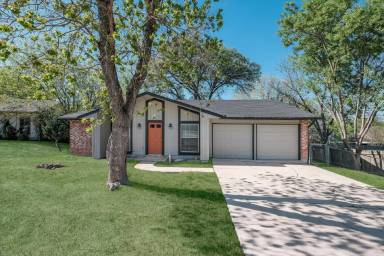 Main picture of 7809 Hollow Oak