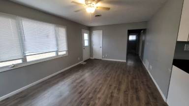 Main picture of 1504 Richmond Rd NE