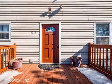 Main picture of 3244 E 5th Ave