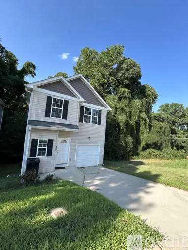 Main picture of 115 Lookout Point Pl