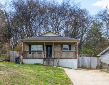 Main picture of 2013 Paris Rd