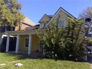 Main picture of 215 East Maxwell Street