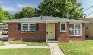 Main picture of 3047 Evangeline St