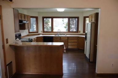 Main picture of 202 Arbour Dr