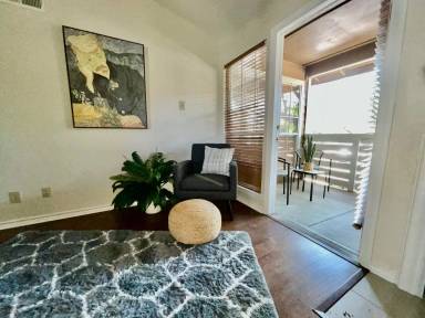 Main picture of 3611 W Northgate Dr