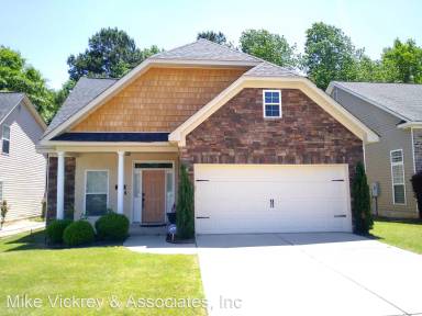 Main picture of 2920 Aylesbury Dr