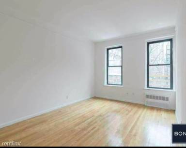 Main picture of 334 E 78th St
