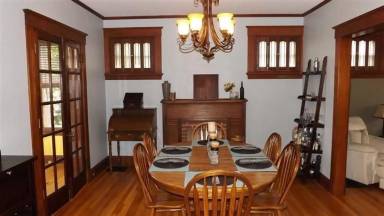 Main picture of 3075 Markbreit Ave