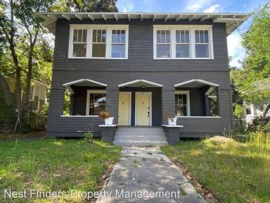 Main picture of 2561 Rosselle St