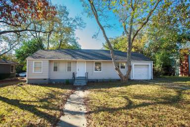 Main picture of 2813 Skyline Dr